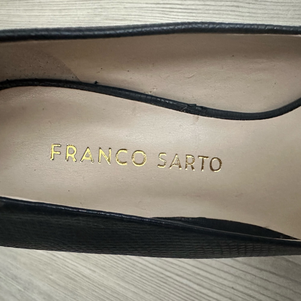 Shoes - Picture 7 of 7